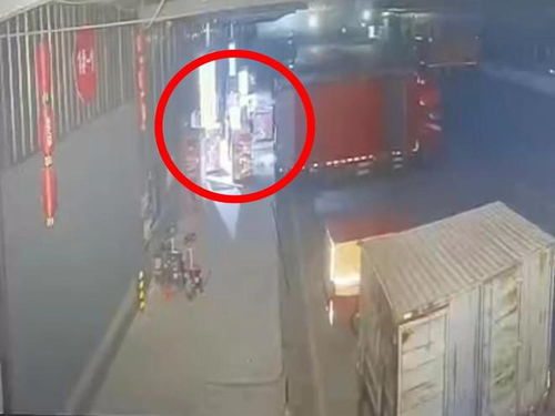 仓储管理员监守自盗 四川自贡三“家贼”窃卖货物13万元